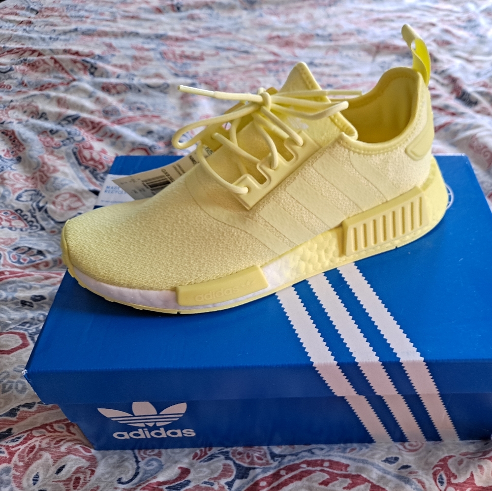 Adidas NMD women size 7